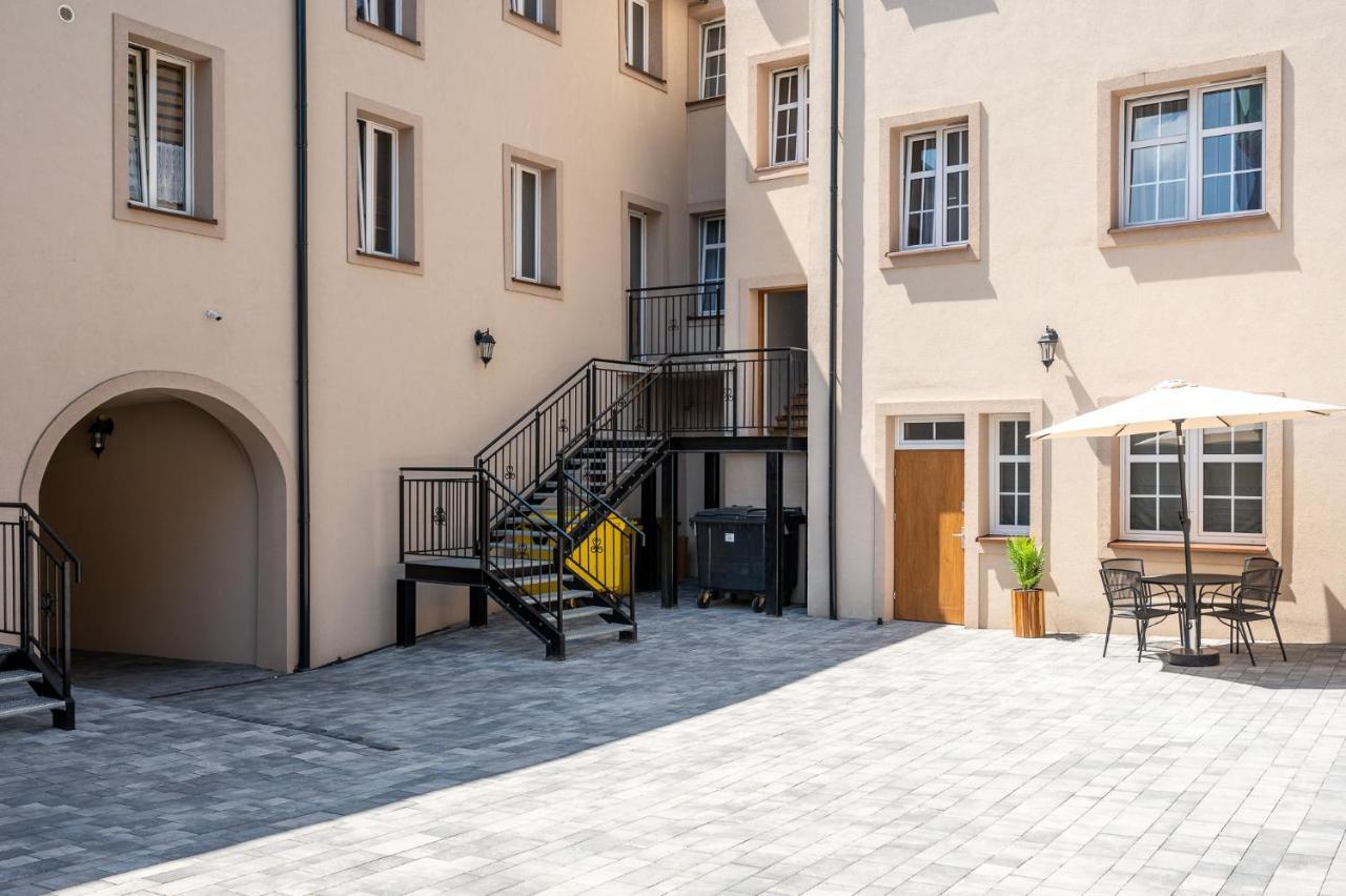 Central Platinum Apartments Рибник Екстер'єр фото